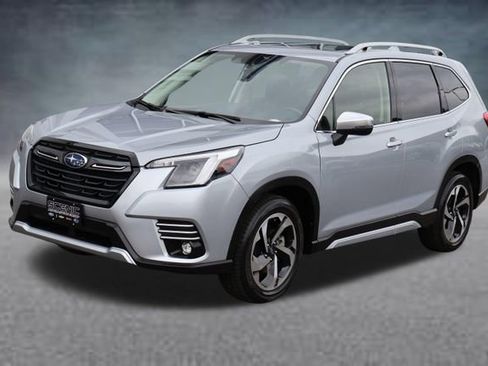 Used 2023 Subaru Forester Touring AWD/4WD image 27
