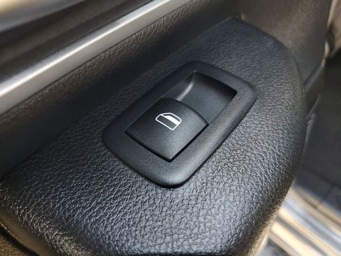 Used 2022 RAM 1500 Big Horn w/ Night Edition RWD image 16