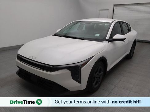 Used 2025 Kia K4 FWD image 1
