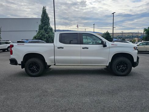 Used 2021 Chevrolet Silverado 1500 LT Trail Boss w/ Convenience Package II AWD/4WD image 5
