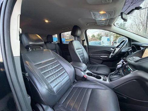 Used 2016 Ford Escape SE w/ SE Leather Comfort Package FWD image 30