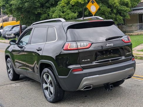 Used 2019 Jeep Cherokee Limited AWD/4WD image 7
