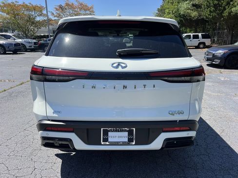 Used 2025 INFINITI QX60 Pure AWD/4WD image 4