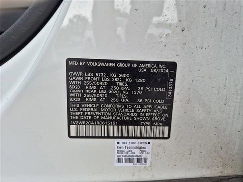 Used 2024 Volkswagen Atlas SE w/ Black Wheel Package FWD image 10