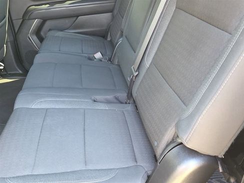 Used 2023 Chevrolet Suburban LS AWD/4WD image 25