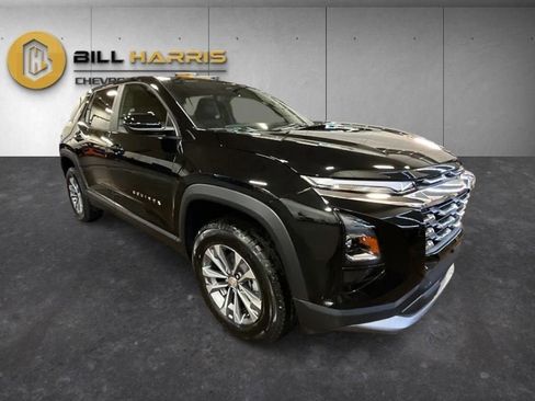 New 2026 Chevrolet Equinox LT w/ Convenience Package II AWD/4WD image 9