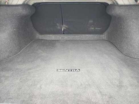 Certified 2024 Nissan Sentra SR FWD image 23