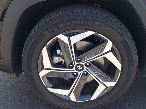 Used 2024 Hyundai Tucson Limited image 31