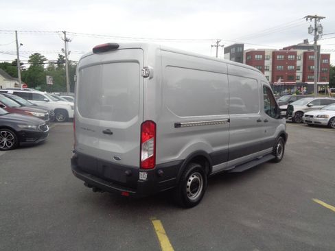 Used 2018 Ford Transit 250 148 Medium Roof RWD image 17