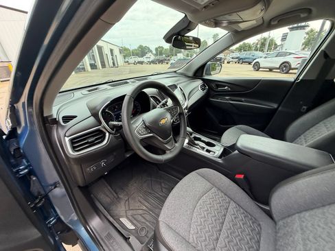 Used 2024 Chevrolet Equinox LT FWD image 31