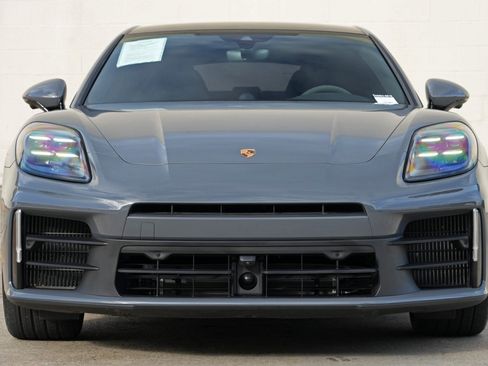 Used 2025 Porsche Panamera 4 w/ Premium Package AWD/4WD image 7