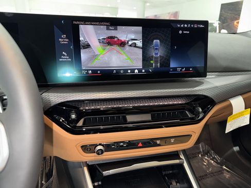 New 2026 BMW 330i Sedan w/ M Sport Package image 19