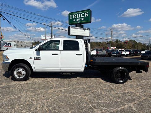 Used 2018 RAM 3500 Tradesman w/ Chrome Appearance Group image 2