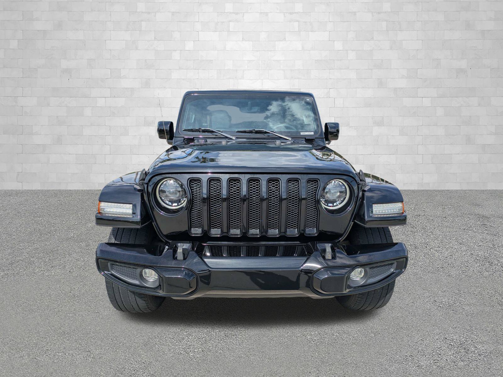 Used 2023 Jeep Wrangler Unlimited Sahara AWD/4WD image 6