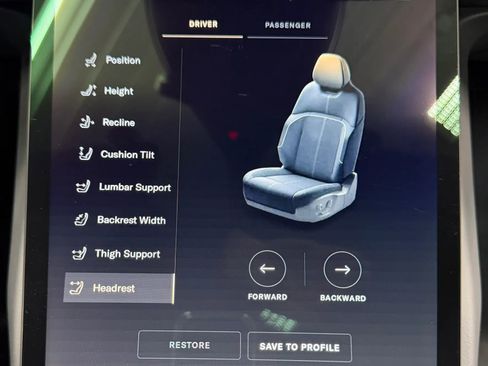 Used 2025 Lucid Air Grand Touring image 23