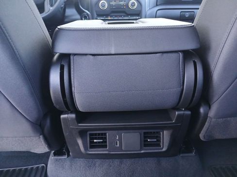 Certified 2025 Chevrolet Silverado 2500 Custom w/ Custom Value Package image 21