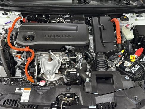 Used 2023 Honda Accord Sport image 25