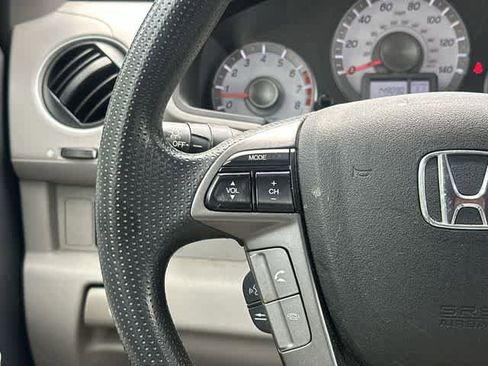 Used 2015 Honda Pilot SE image 9