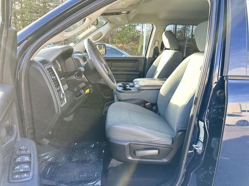 Used 2018 RAM 1500 Express w/ Express Value Package image 13