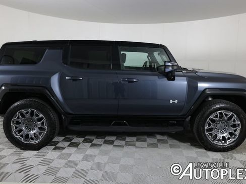 Used 2025 GMC Hummer EV 3X w/ LPO, Cargo Utility Package AWD/4WD image 4