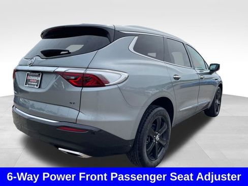 Used 2024 Buick Enclave Essence w/ Sport Touring Edition AWD/4WD image 13