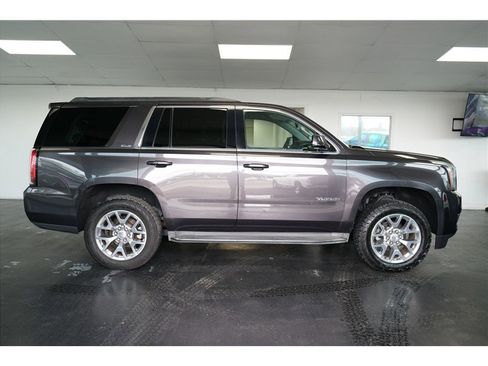 Used 2015 GMC Yukon SLE w/ Convenience Package image 8