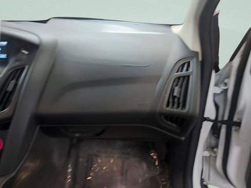 Used 2016 Ford Focus SE image 22