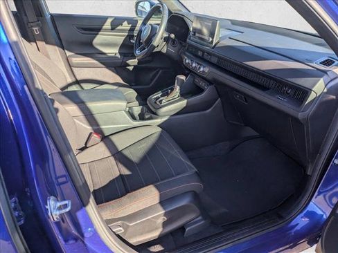 Used 2023 Honda CR-V Sport image 18