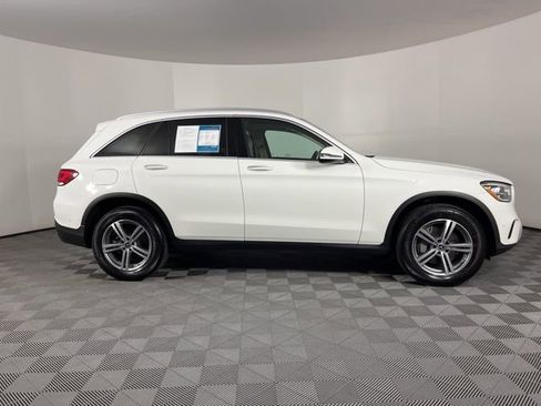 Used 2022 Mercedes-Benz GLC 300 4MATIC image 11