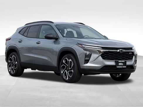 New 2026 Chevrolet Trax RS w/ Sunroof Package FWD image 7