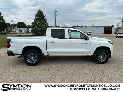 New 2025 Chevrolet Colorado LT w/ LT Convenience Package image 8