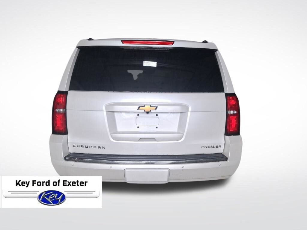 Used 2019 Chevrolet Suburban Premier AWD/4WD image 32