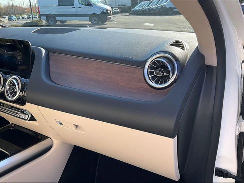 Certified 2023 Mercedes-Benz GLA 250 4MATIC image 14