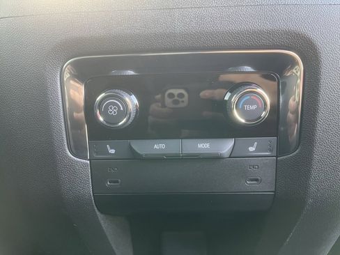 New 2026 Chevrolet Suburban LT w/ Comfort Package image 28