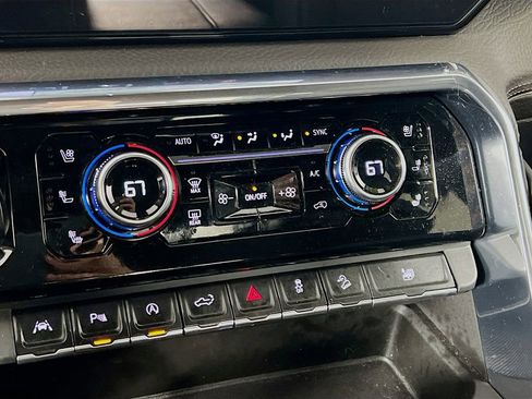 Used 2024 GMC Sierra 1500 Denali w/ Technology Package image 16