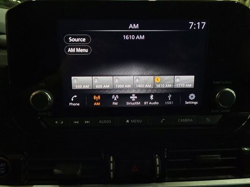 Used 2022 Nissan Pathfinder S AWD/4WD image 25