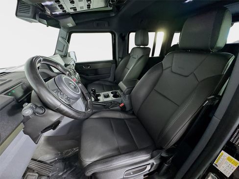 Used 2025 INEOS Grenadier AWD/4WD image 10