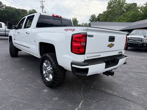 Used 2015 Chevrolet Silverado 2500 High Country w/ Duramax Plus Package AWD/4WD image 16