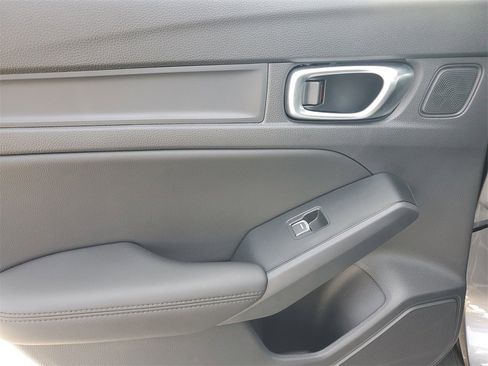 Certified 2025 Acura Integra image 12