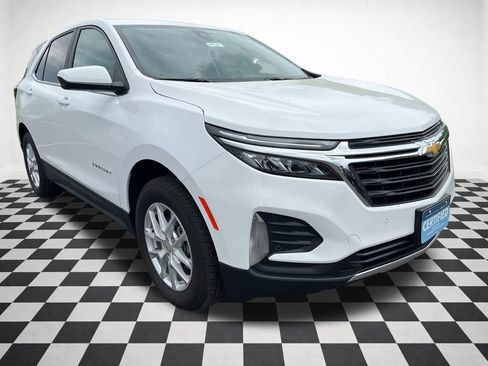 Certified 2024 Chevrolet Equinox LT AWD/4WD image 1