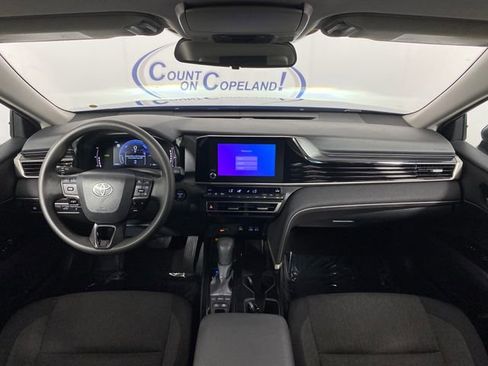 Used 2025 Toyota Camry LE FWD image 12