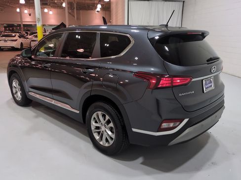 Used 2020 Hyundai Santa Fe SE FWD image 5