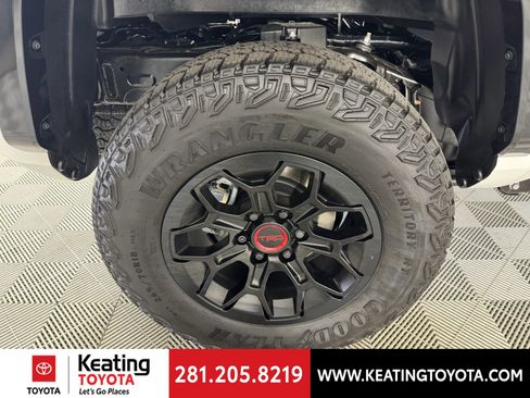 Certified 2025 Toyota Tacoma TRD Pro image 17