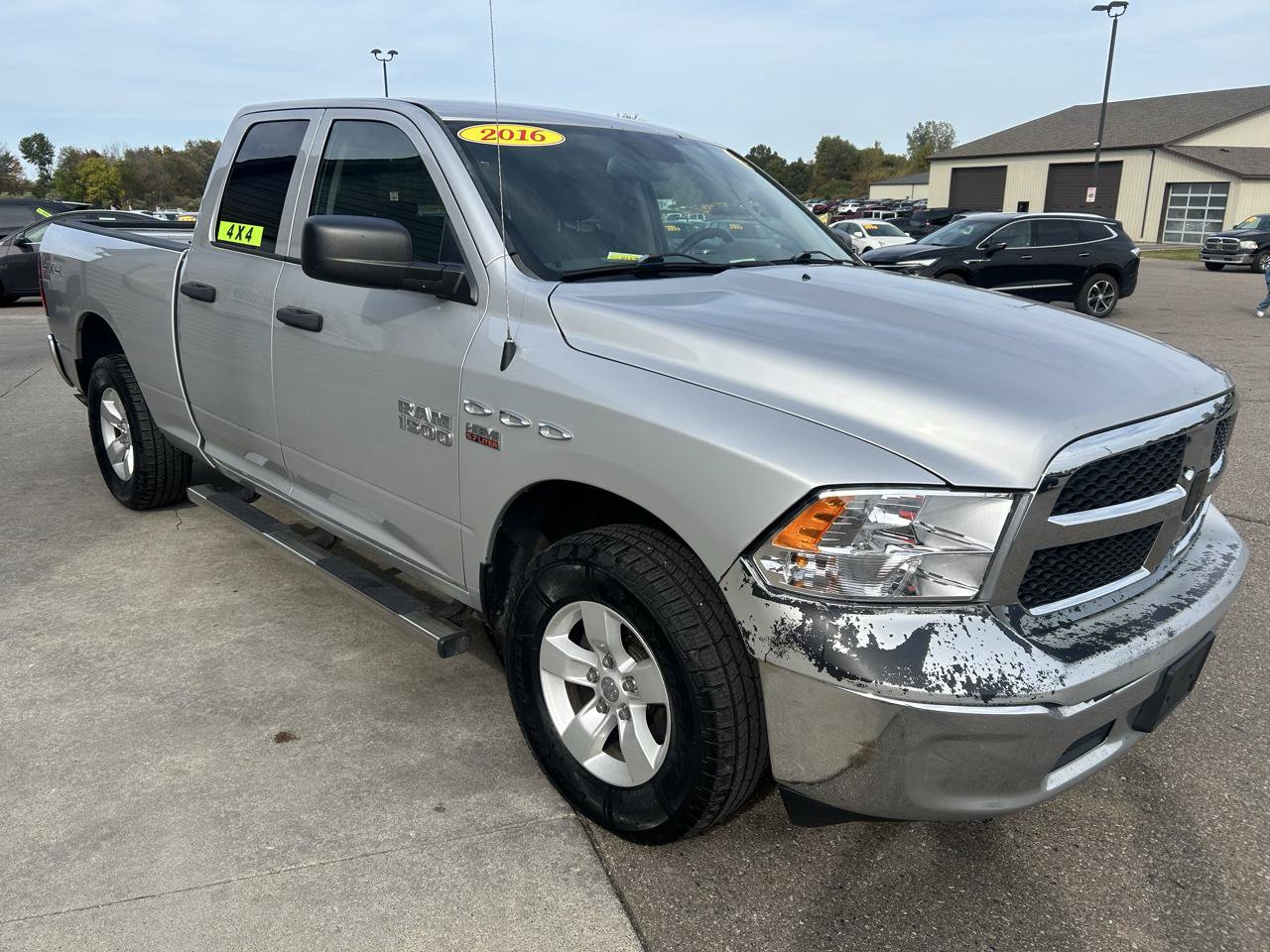 Used 2016 RAM 1500 ST w/ SXT Appearance Group AWD/4WD image 3