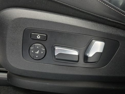 Used 2020 BMW X5 xDrive40i w/ M Sport Package image 35