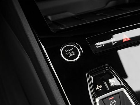 New 2025 Audi A5 2.0T Premium Plus image 36