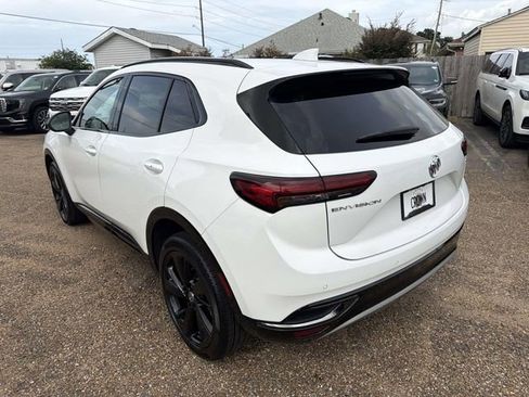 Used 2023 Buick Envision Essence w/ Sport Touring Package FWD image 9