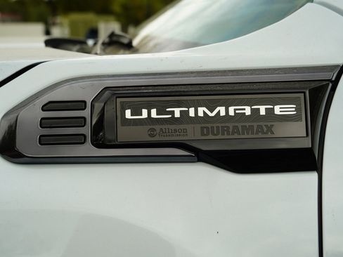 New 2026 GMC Sierra 2500 Denali Ultimate w/ Max Trailering Package image 9