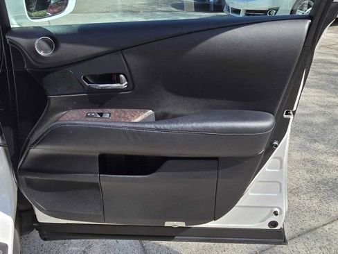 Used 2013 Lexus RX 350 AWD w/ Navigation Pkg image 18