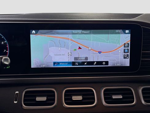 Used 2021 Mercedes-Benz GLS 450 4MATIC image 17
